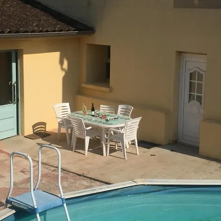 Les Lauriers Hébergement de vacances *