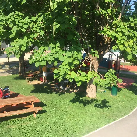 Les Lauriers Hébergement de vacances Saint-Privat (Ardeche)